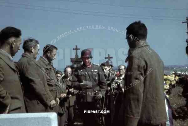 Burial in Hoechstadt an der Aisch, Germany 1943