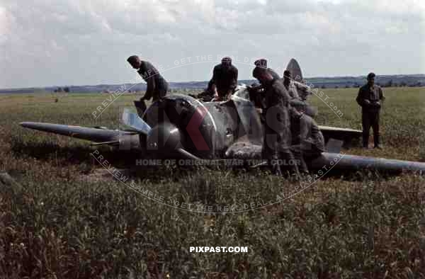 Crashed Polikarpow I-16  near Riwne, Ukraine 1941