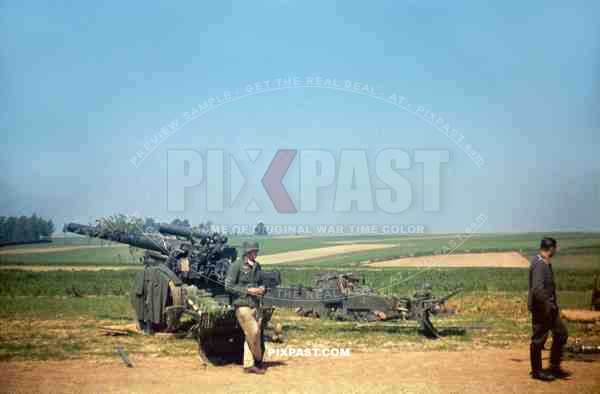 German Heavy Artillery 15 cm sFH 18 near Avelgem Belgium 19.5.1940. Artillerie Regiment 50