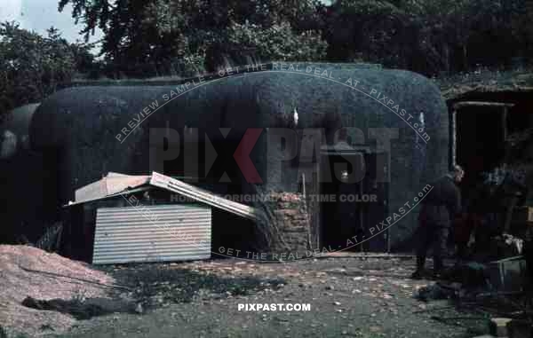 Holland 1940 captured Blitzkrieg bunker fortification soldiers inspecting maginot