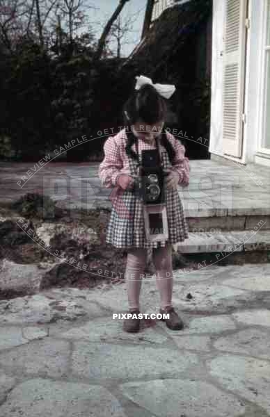 little girl with Voigtlander Brillant camera, Germany 1938