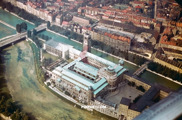 Luftschiff LZ 130 Graf Zeppelin II over Deutsches Museum Museumsinsel Munich Bavaria Germany 1938