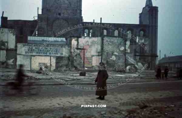 luftwaffe officer in bombed city france