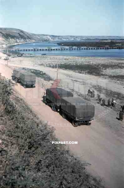 Makeshift-bridge near Kalach at the Don, Russia ~1941