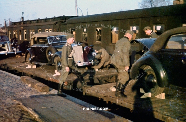 Mercedes Limousine Staff car for Generaloberst Richard Ruoff. Commander of V ArmeeKorps, Ukraine 1942