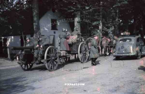 Netherlands 1940, 207th Infantry Division Wehrmacht, Light artillery and captured dutch staff car.