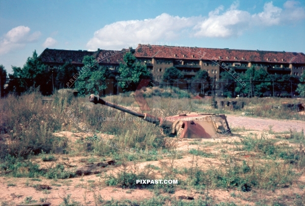 Panzer 4 camouflage turret in  Tiergarten Berlin Germany 1945 / 1946