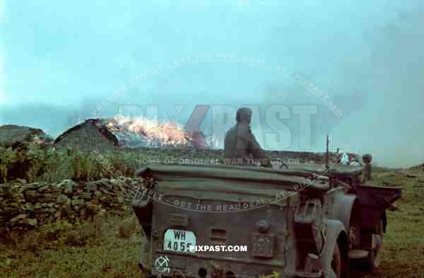 PKW Horch 901, Medium car, Don, Tschir, 1942, 22nd Panzer Division, Panzer-AufklÃ¤rungs-Abteilung 22, Burning Village,