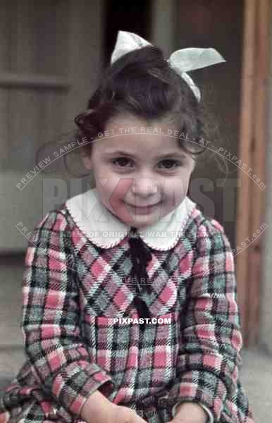 portrait of a little girl, Germany 1938