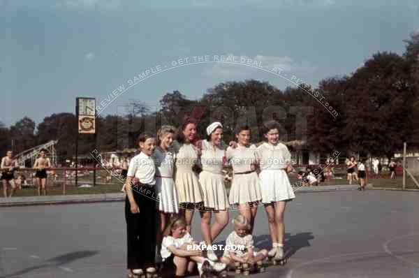 Rollerskating team at the Brentanobad in Frankfurt (Main), Germany ~1938