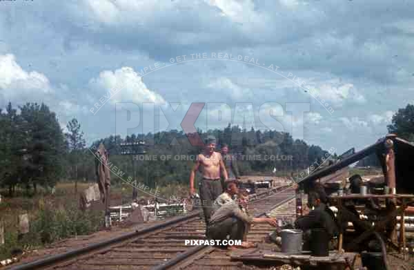 russian militia at the base between Bryansk (Russia) and Konotop (Ukraine) 1944 Sicherungsbataillon 738