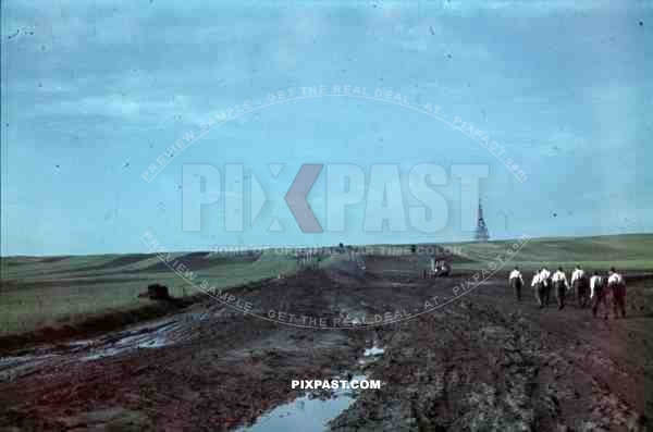 russian mud road trucks cars russia 1942