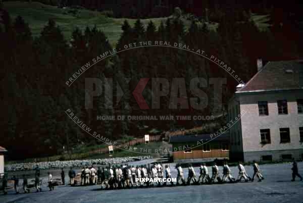 soldiers at the mountain trooper barracks in Landeck, Austria 1941, Pontlatz Kaserne