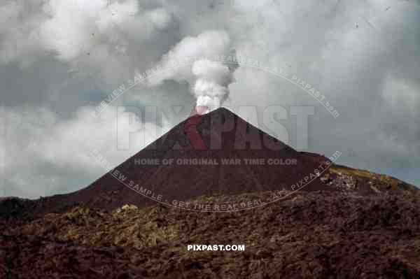 Volcano Vesuvius Italy 1942, Visited by German Luftwaffe soldiers.