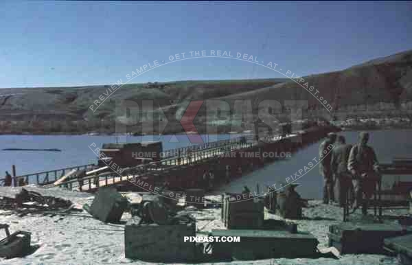 war bridge, Kalach, on the Don River, September 1942, Kriegsberichter Franz Krieger,