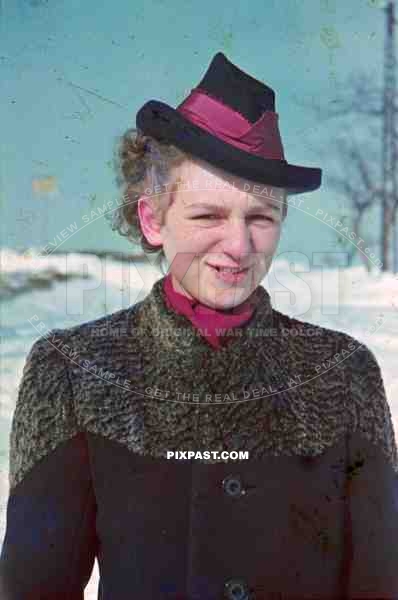 woman with hat and coat in Ginzling, Austria 1939