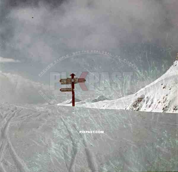 WW2 color Austrian road sign parsenbahn 1937